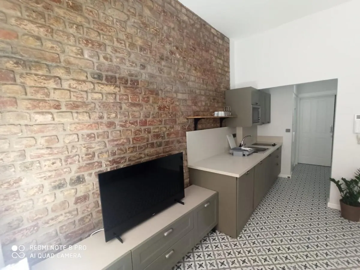 Sunflower Apartments Стамбул