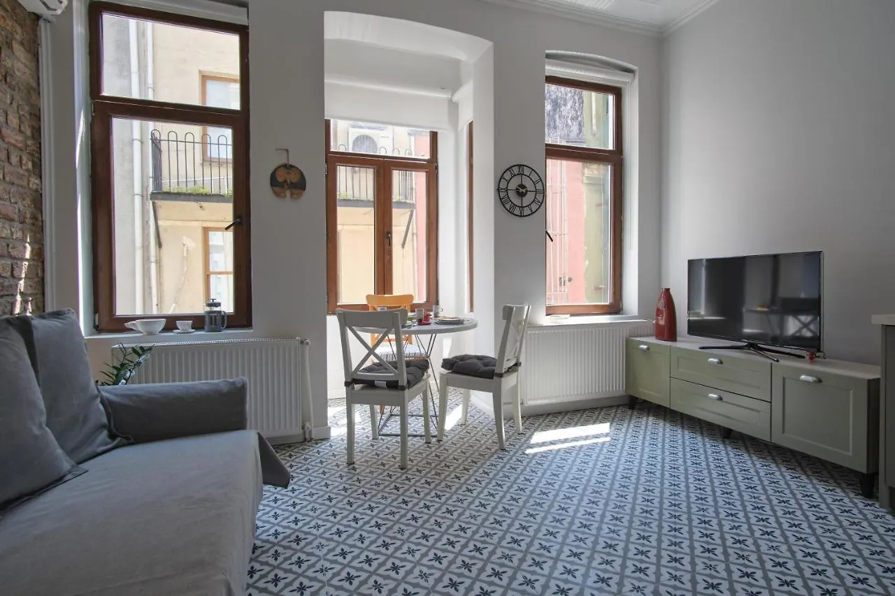 Sunflower Apartments Стамбул